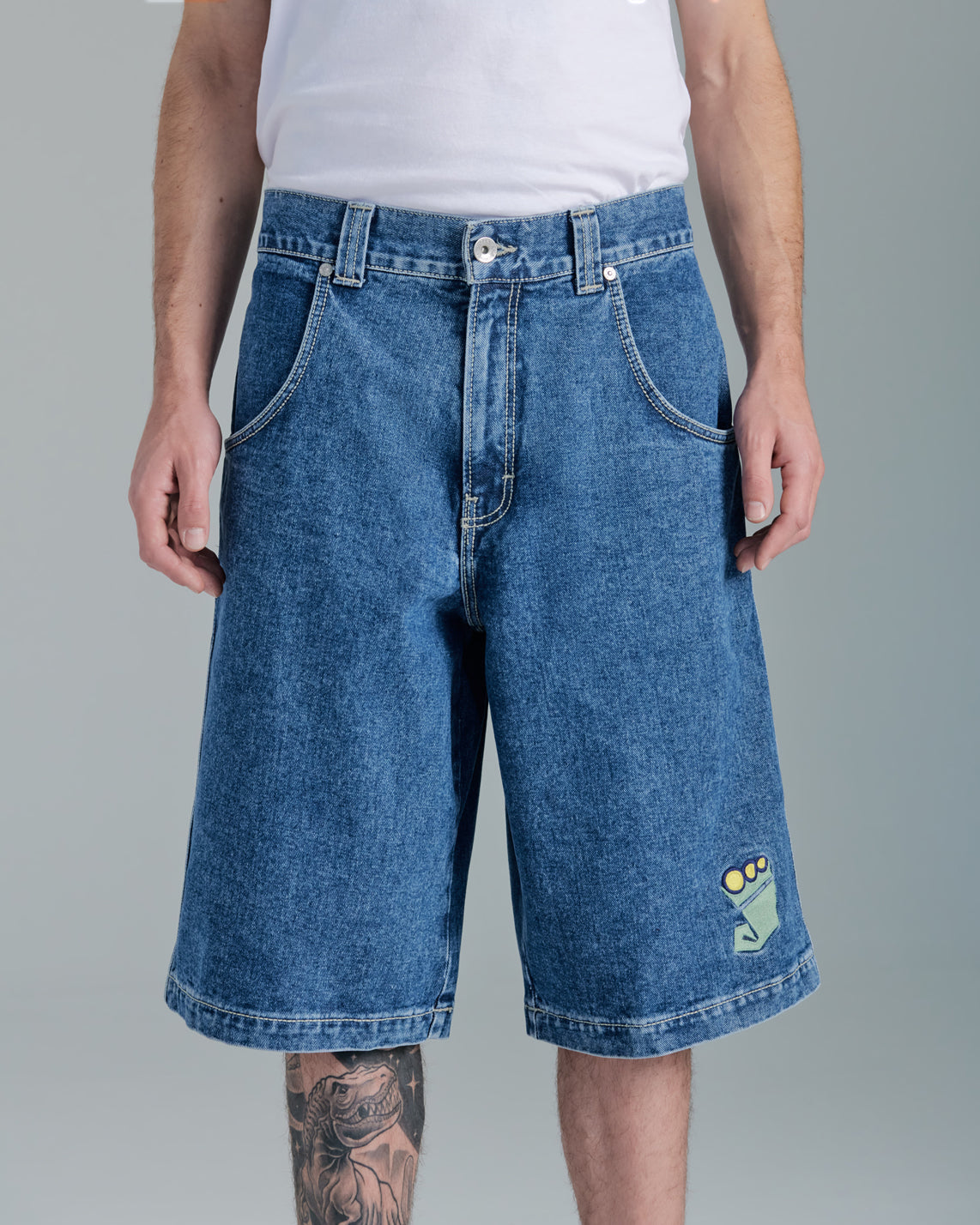 179 Pipes Shorts. 14" Inseam. Dark Stone.