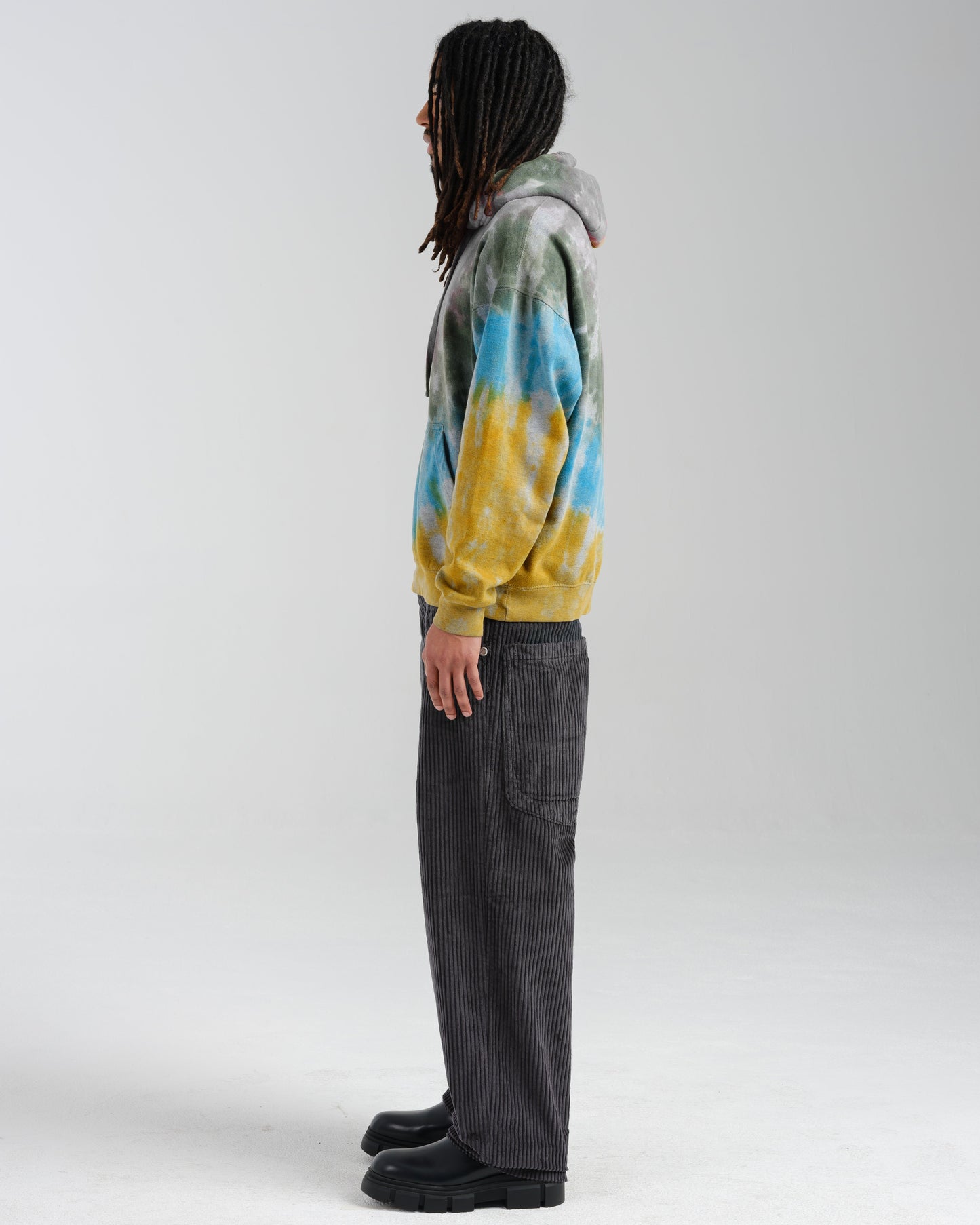 169 Low Down. 20". 4 Wale Corduroy. Magnet.